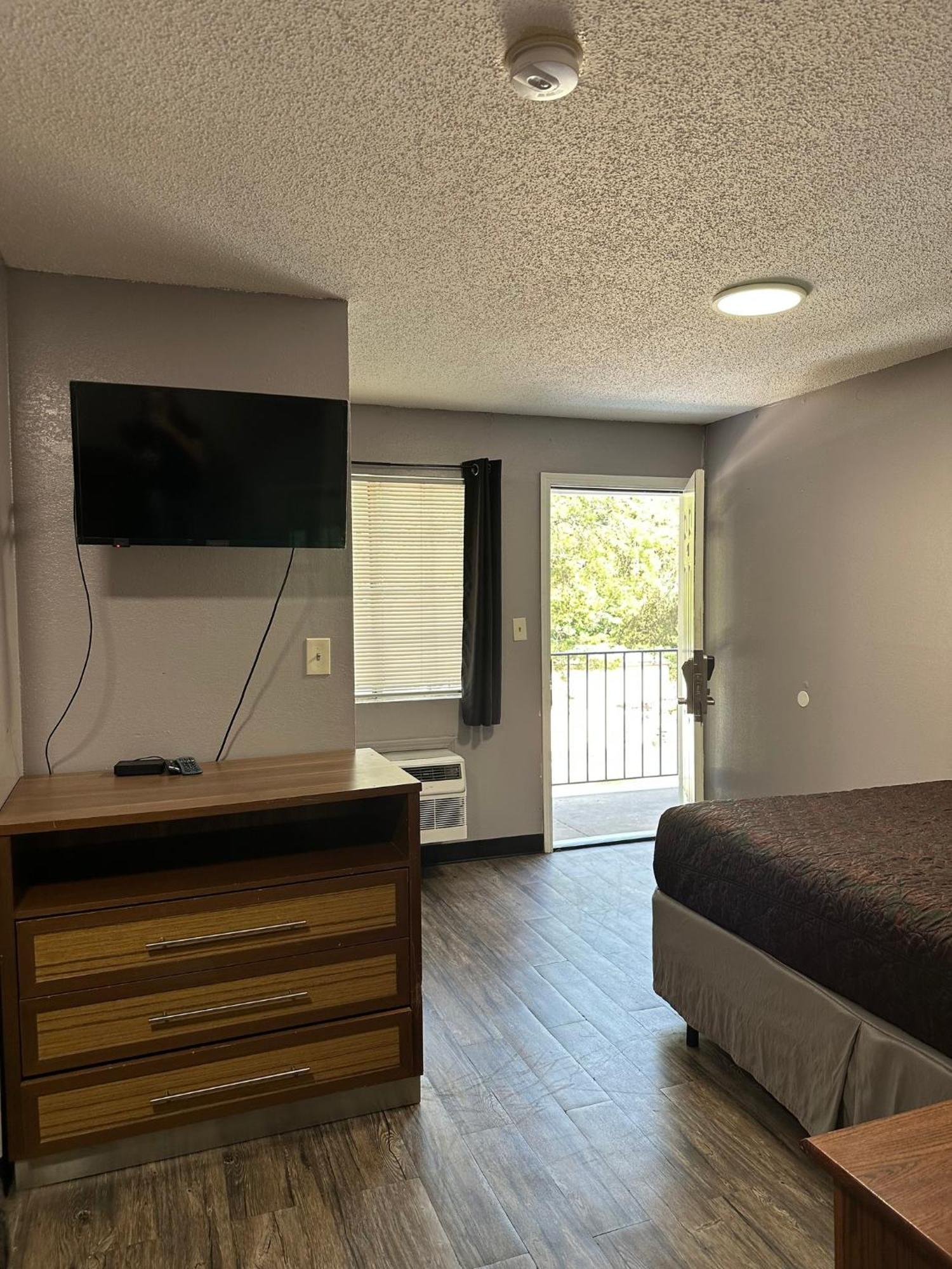 Live In Lodge Snellville Extérieur photo